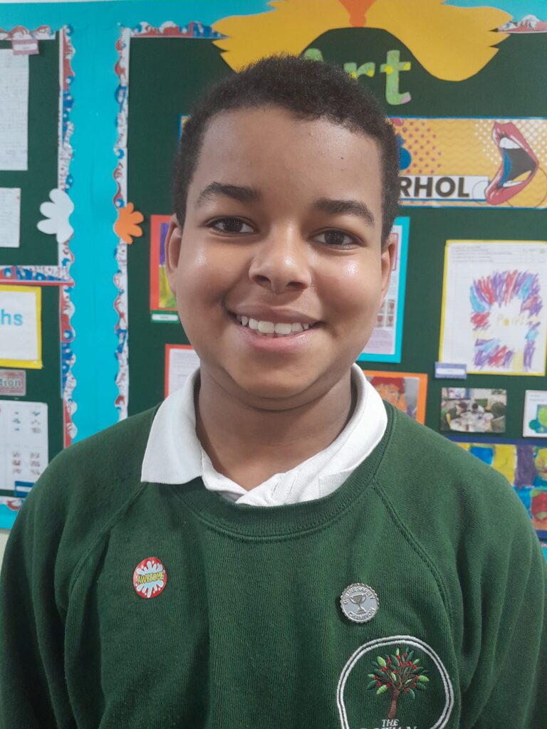 A positive role model for safe online behaviour.