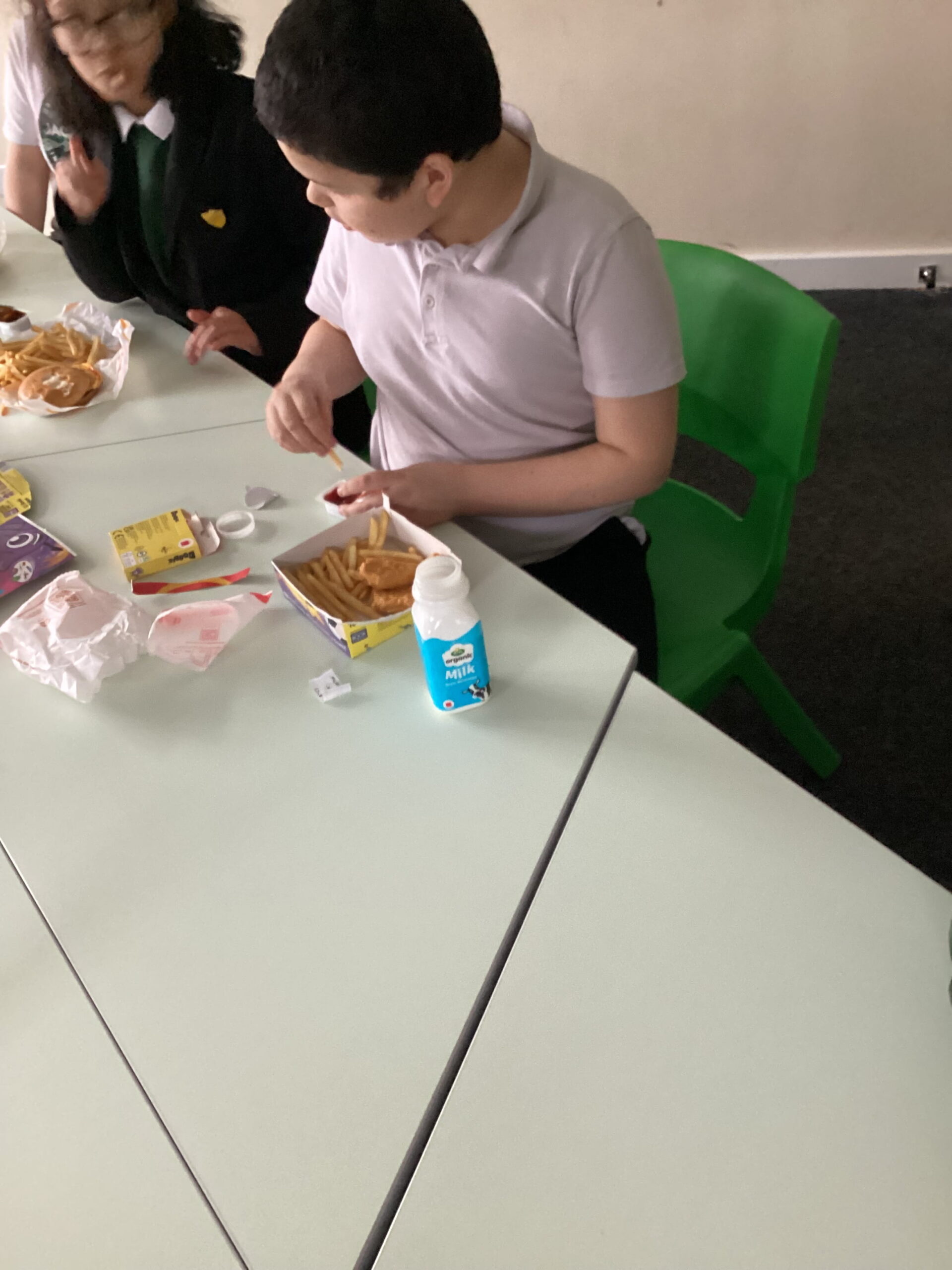 Rowan School Elm Class celebrating positive behaviour with a Frozen-themed reward morning.